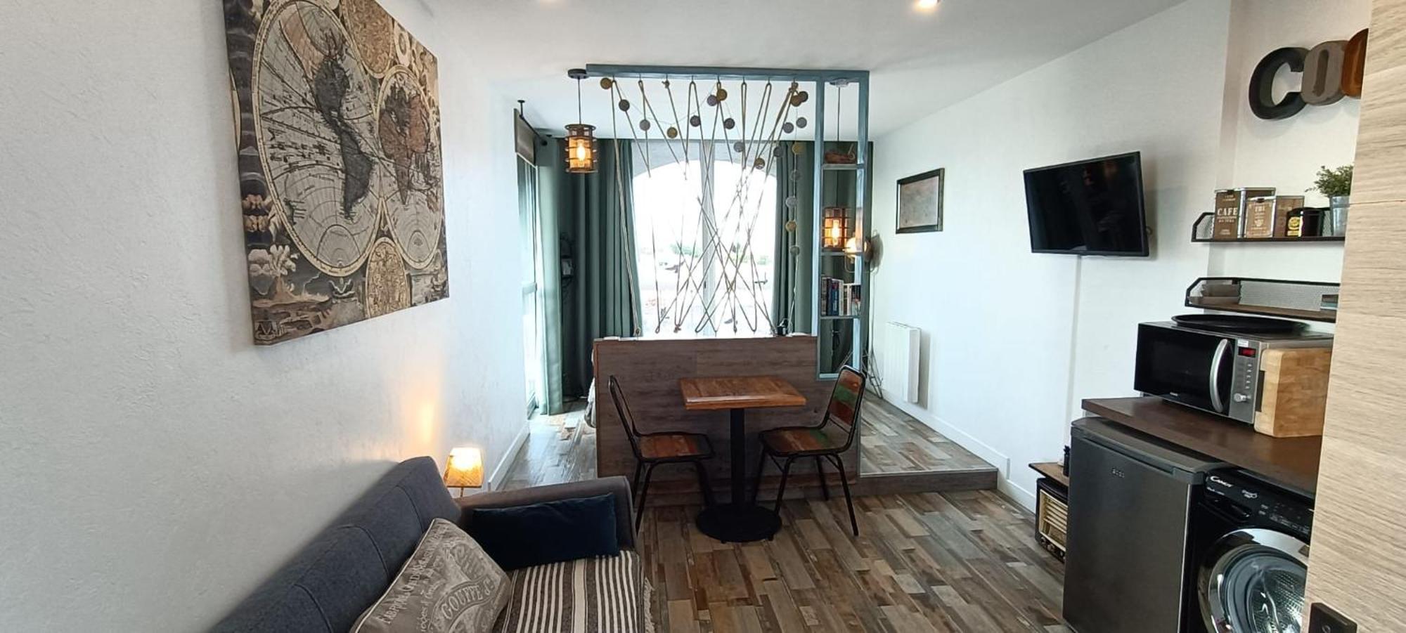 Le Semaphore - Studio Climatise, Grande Terrasse Vue Mer - Parking, Wifi لا غراند موت المظهر الخارجي الصورة