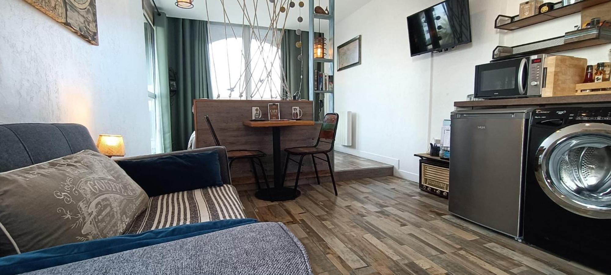 Le Semaphore - Studio Climatise, Grande Terrasse Vue Mer - Parking, Wifi لا غراند موت المظهر الخارجي الصورة